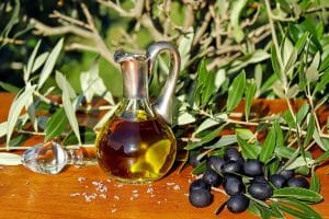 Les bienfaits de l’huile d’olive sont nombreux et particulièrement intéressants pour notre santé et notre bien-être.