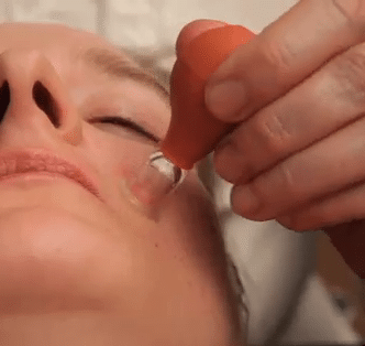 Enrichissez votre pratique avec le cupping facial : une formation professionnelle pour maîtriser une technique visage inspirée de la médecine traditionnelle chinoise.